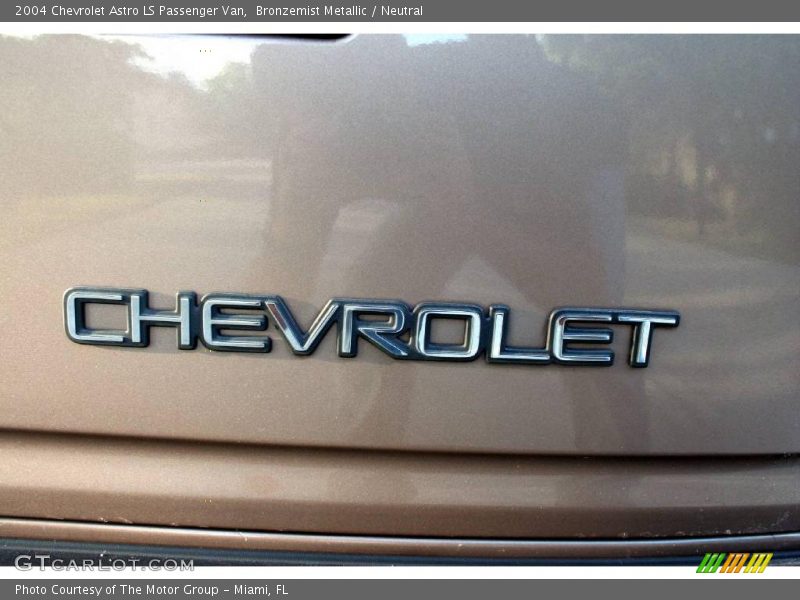 Bronzemist Metallic / Neutral 2004 Chevrolet Astro LS Passenger Van