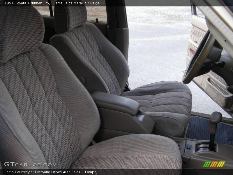 Sierra Beige Metallic / Beige 1994 Toyota 4Runner SR5