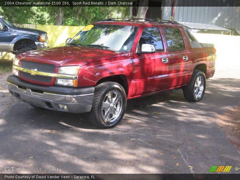 Sport Red Metallic / Dark Charcoal 2004 Chevrolet Avalanche 1500 Z66