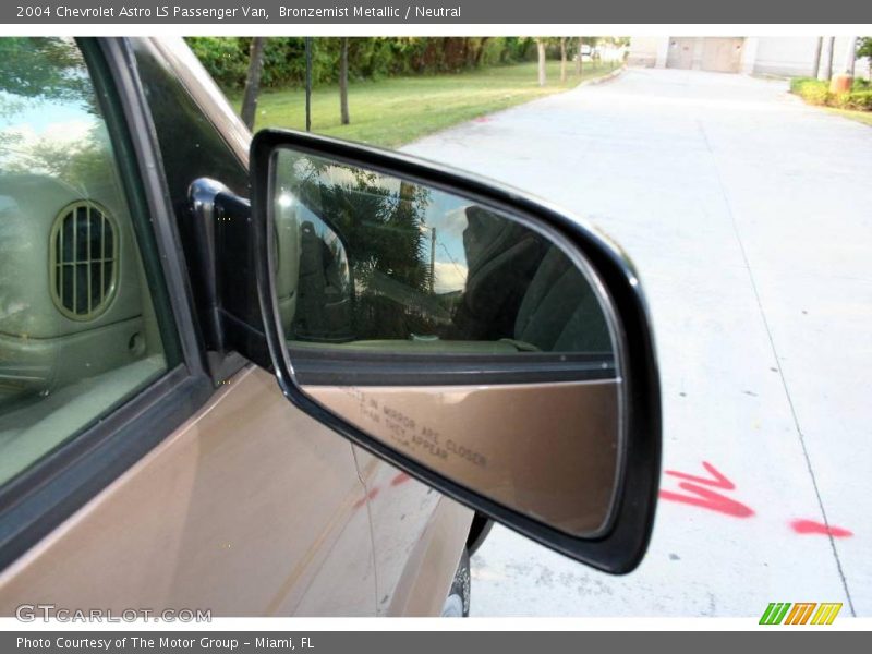 Bronzemist Metallic / Neutral 2004 Chevrolet Astro LS Passenger Van