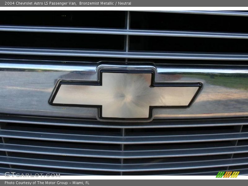Bronzemist Metallic / Neutral 2004 Chevrolet Astro LS Passenger Van
