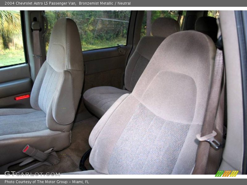 Bronzemist Metallic / Neutral 2004 Chevrolet Astro LS Passenger Van