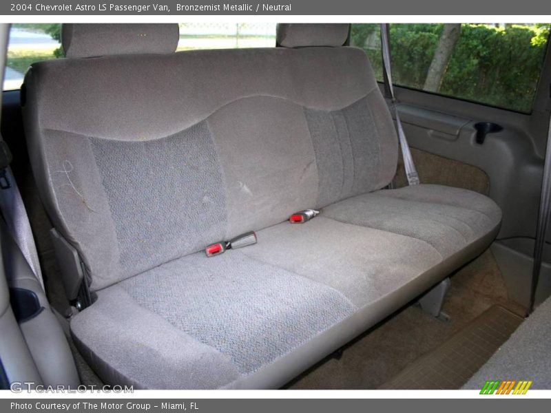 Bronzemist Metallic / Neutral 2004 Chevrolet Astro LS Passenger Van