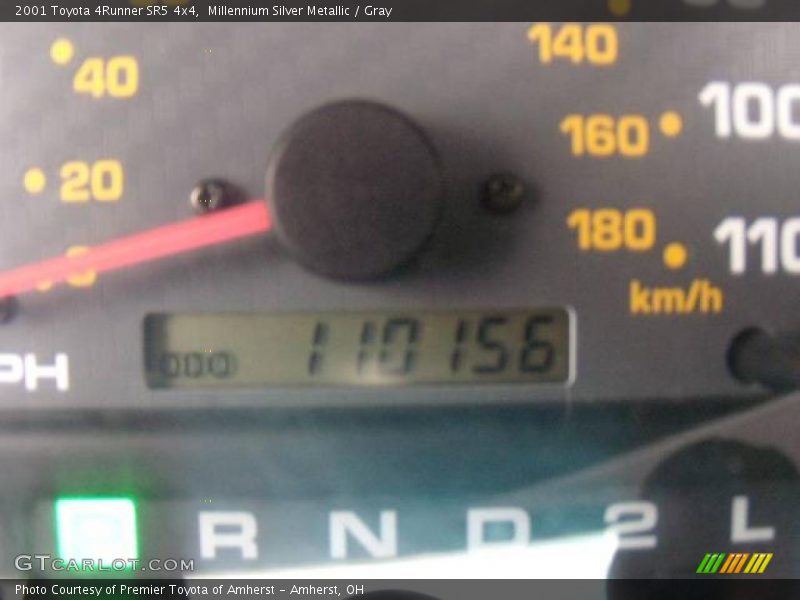Millennium Silver Metallic / Gray 2001 Toyota 4Runner SR5 4x4
