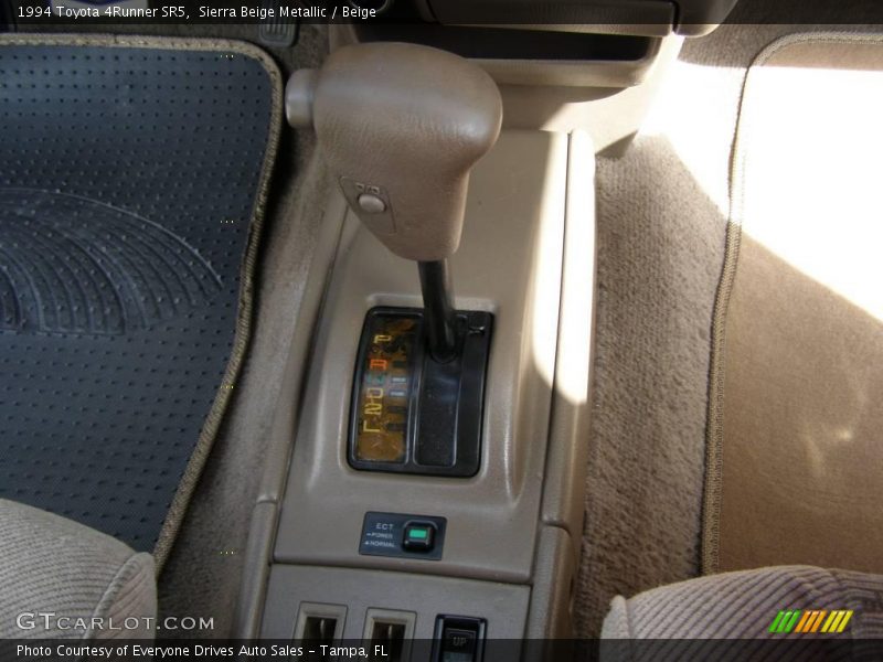 Sierra Beige Metallic / Beige 1994 Toyota 4Runner SR5