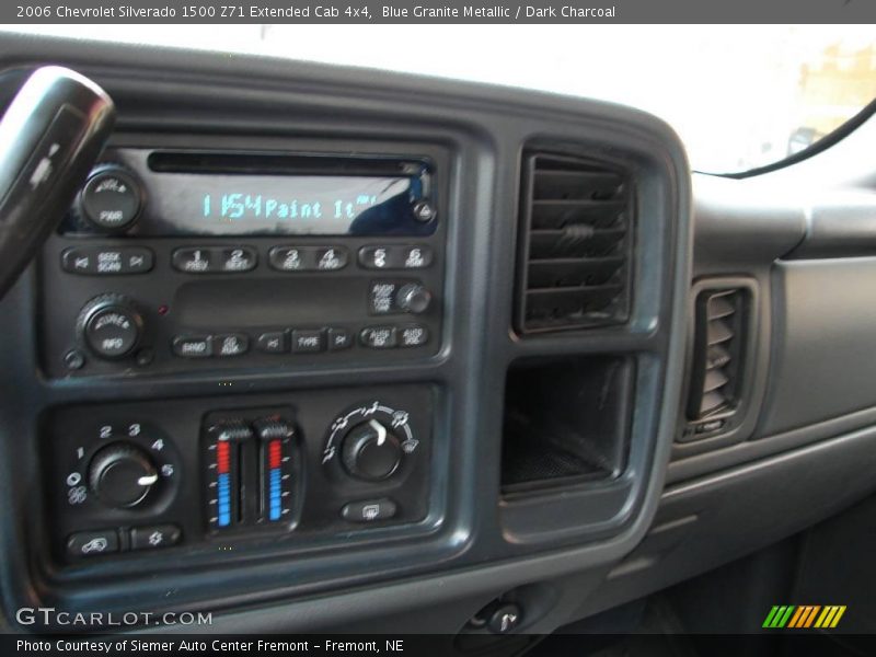 Blue Granite Metallic / Dark Charcoal 2006 Chevrolet Silverado 1500 Z71 Extended Cab 4x4