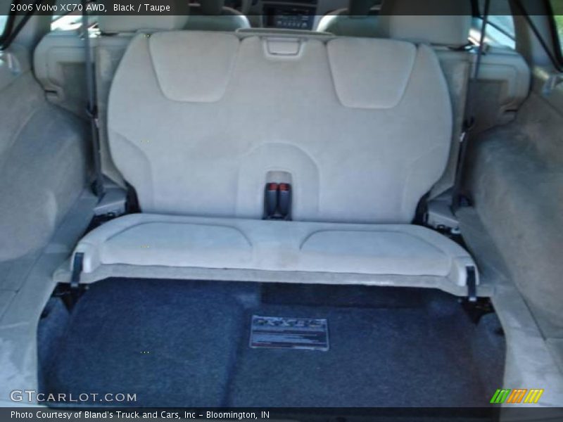 Black / Taupe 2006 Volvo XC70 AWD