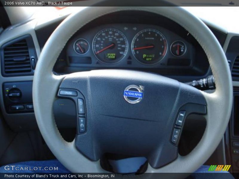 Black / Taupe 2006 Volvo XC70 AWD