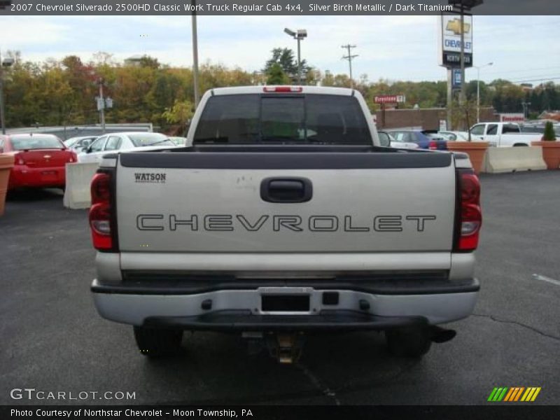 Silver Birch Metallic / Dark Titanium 2007 Chevrolet Silverado 2500HD Classic Work Truck Regular Cab 4x4