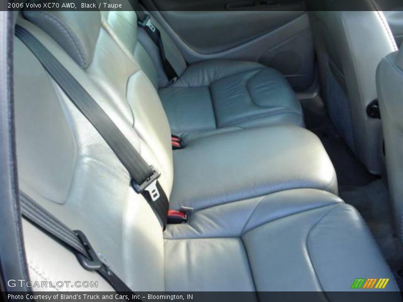 Black / Taupe 2006 Volvo XC70 AWD
