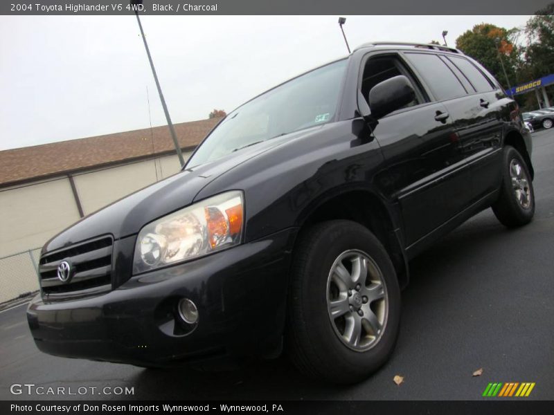 Black / Charcoal 2004 Toyota Highlander V6 4WD
