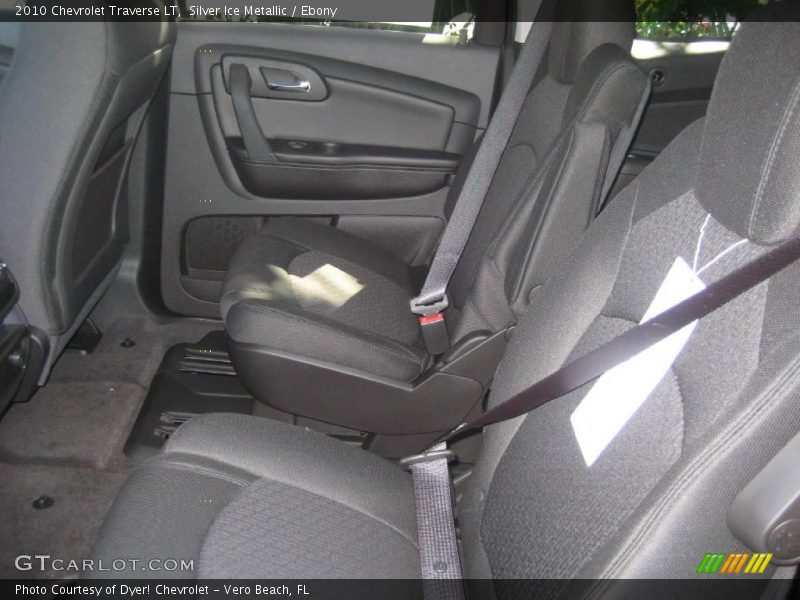 Silver Ice Metallic / Ebony 2010 Chevrolet Traverse LT