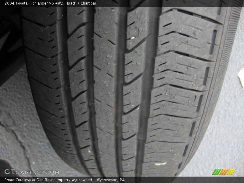 Black / Charcoal 2004 Toyota Highlander V6 4WD