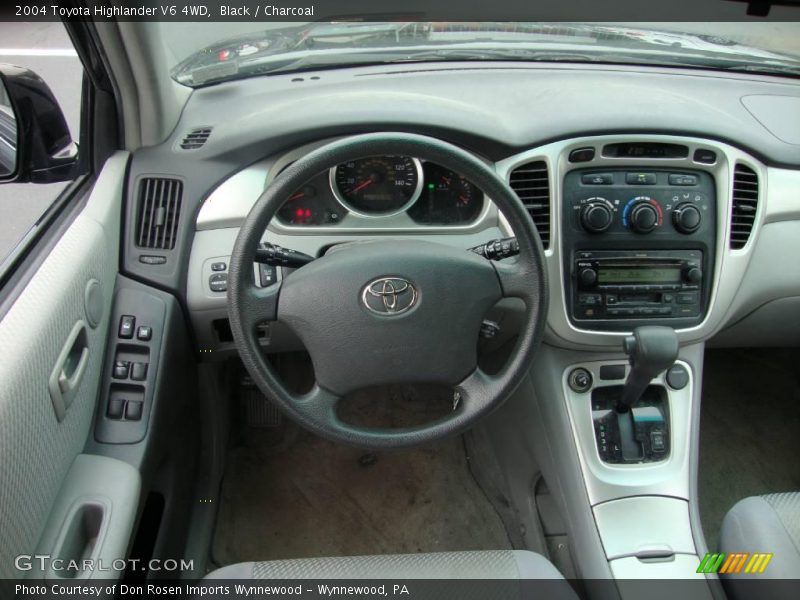 Black / Charcoal 2004 Toyota Highlander V6 4WD