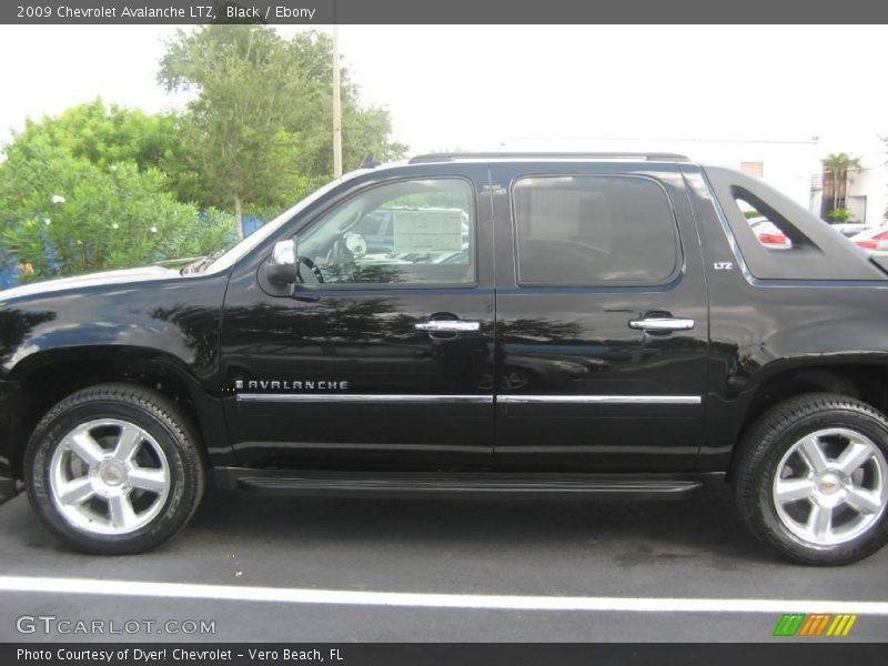 Black / Ebony 2009 Chevrolet Avalanche LTZ