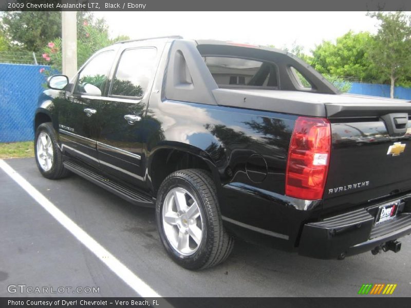 Black / Ebony 2009 Chevrolet Avalanche LTZ