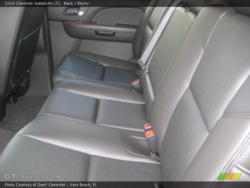 Black / Ebony 2009 Chevrolet Avalanche LTZ