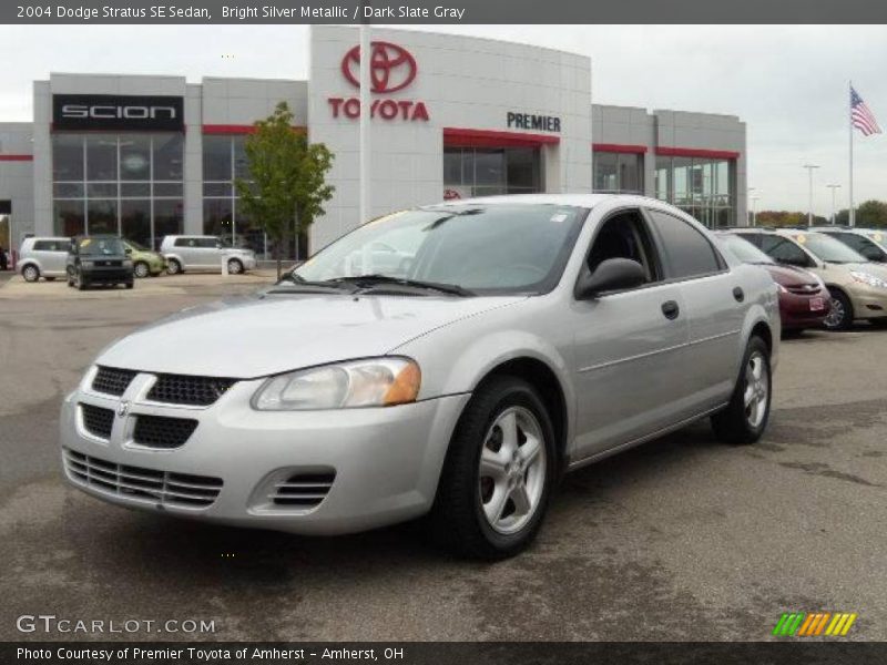 Bright Silver Metallic / Dark Slate Gray 2004 Dodge Stratus SE Sedan