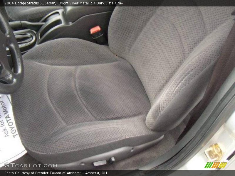 Bright Silver Metallic / Dark Slate Gray 2004 Dodge Stratus SE Sedan