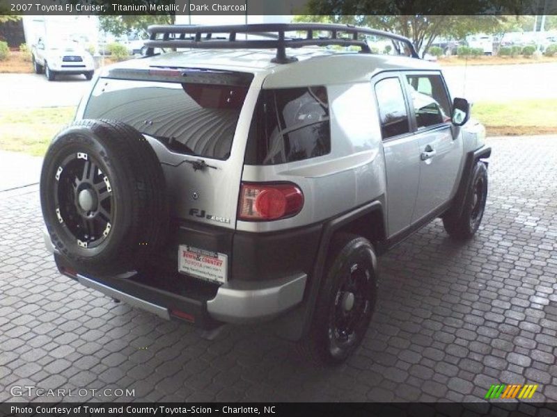 Titanium Metallic / Dark Charcoal 2007 Toyota FJ Cruiser