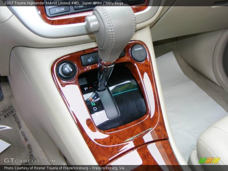 Super White / Ivory Beige 2007 Toyota Highlander Hybrid Limited 4WD