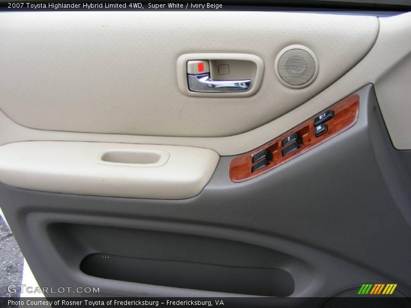 Super White / Ivory Beige 2007 Toyota Highlander Hybrid Limited 4WD