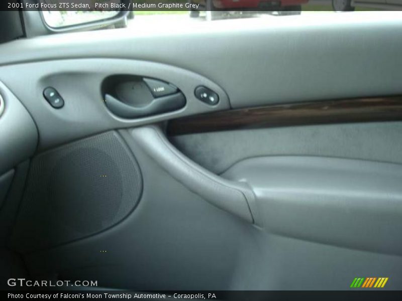 Pitch Black / Medium Graphite Grey 2001 Ford Focus ZTS Sedan
