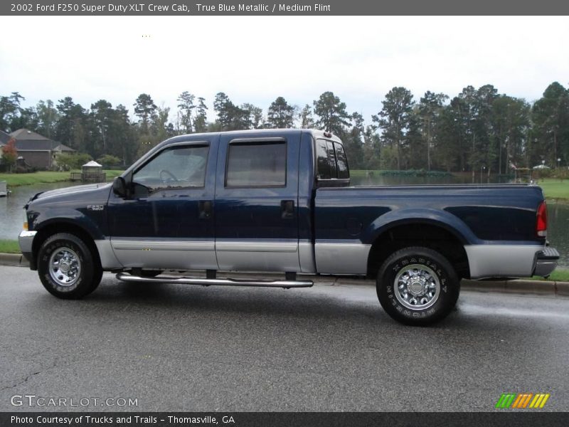 True Blue Metallic / Medium Flint 2002 Ford F250 Super Duty XLT Crew Cab