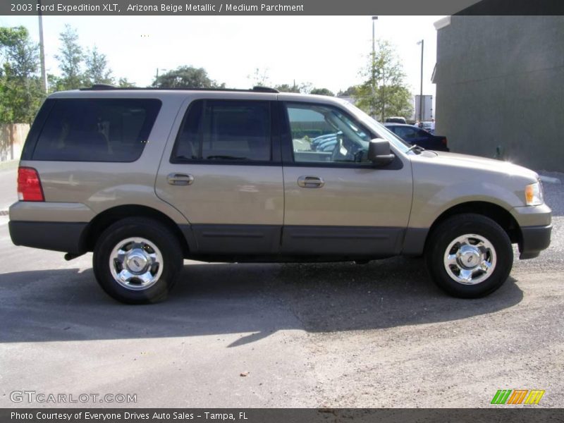 Arizona Beige Metallic / Medium Parchment 2003 Ford Expedition XLT