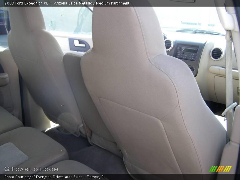 Arizona Beige Metallic / Medium Parchment 2003 Ford Expedition XLT
