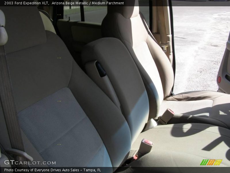 Arizona Beige Metallic / Medium Parchment 2003 Ford Expedition XLT