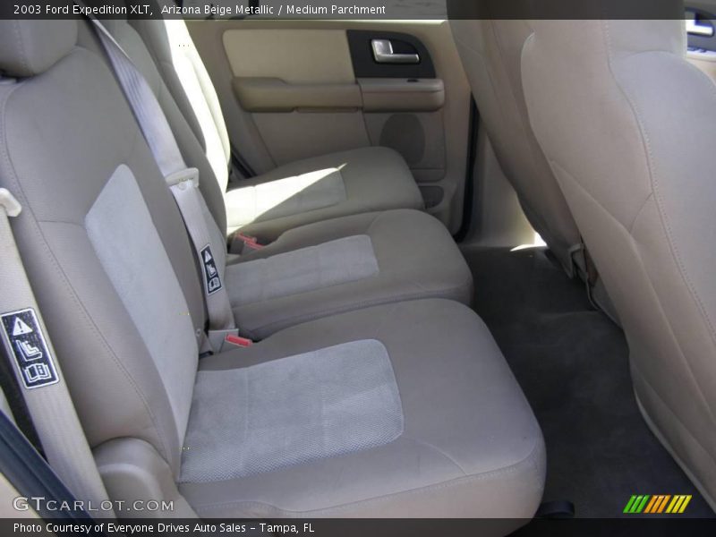 Arizona Beige Metallic / Medium Parchment 2003 Ford Expedition XLT