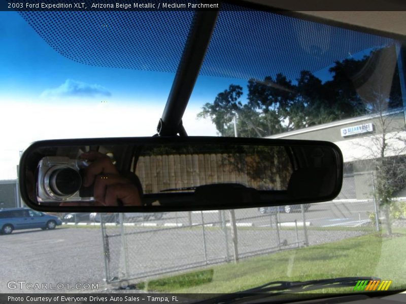 Arizona Beige Metallic / Medium Parchment 2003 Ford Expedition XLT