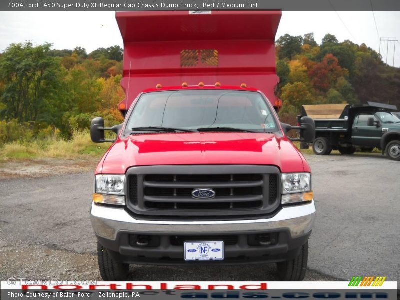 Red / Medium Flint 2004 Ford F450 Super Duty XL Regular Cab Chassis Dump Truck