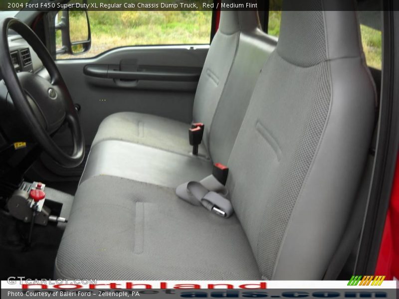 Red / Medium Flint 2004 Ford F450 Super Duty XL Regular Cab Chassis Dump Truck