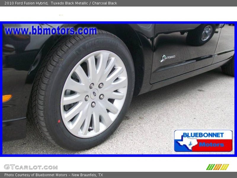 Tuxedo Black Metallic / Charcoal Black 2010 Ford Fusion Hybrid