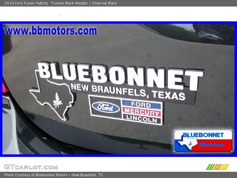 Tuxedo Black Metallic / Charcoal Black 2010 Ford Fusion Hybrid