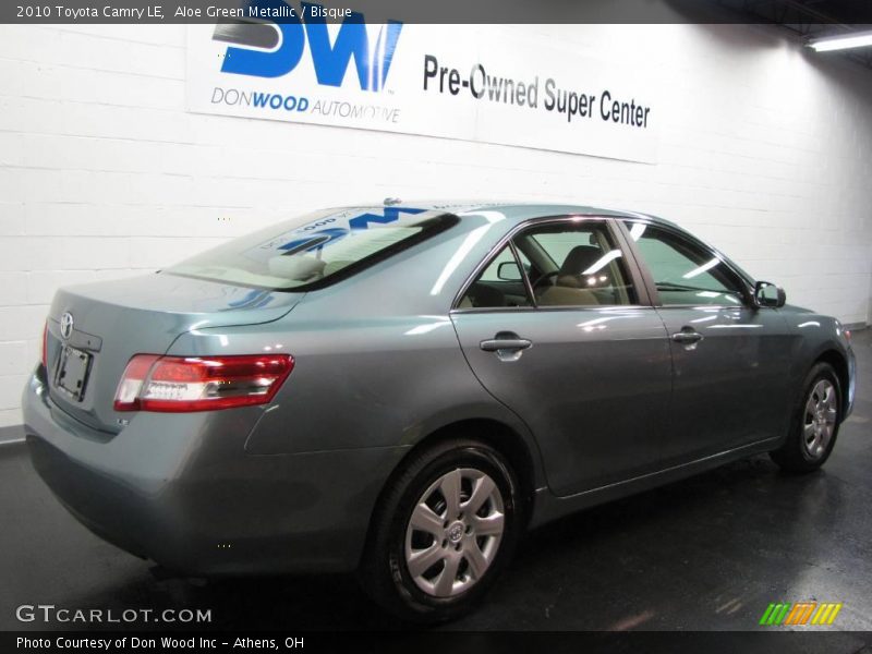 Aloe Green Metallic / Bisque 2010 Toyota Camry LE