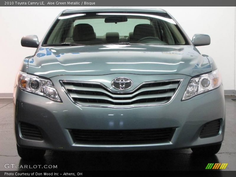 Aloe Green Metallic / Bisque 2010 Toyota Camry LE