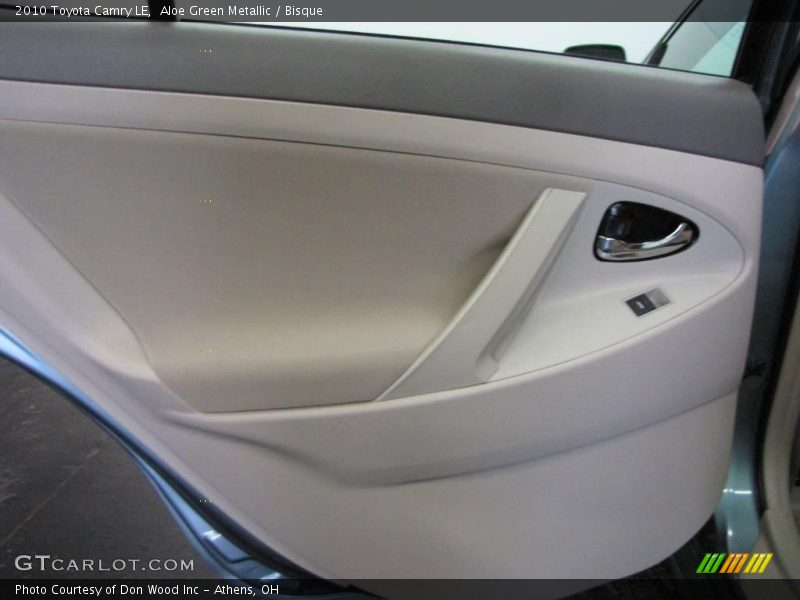 Aloe Green Metallic / Bisque 2010 Toyota Camry LE