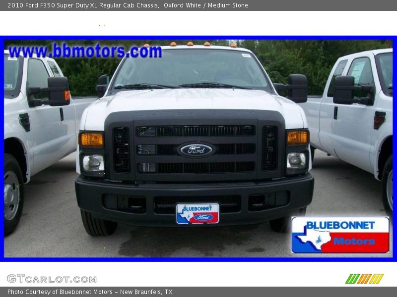 Oxford White / Medium Stone 2010 Ford F350 Super Duty XL Regular Cab Chassis