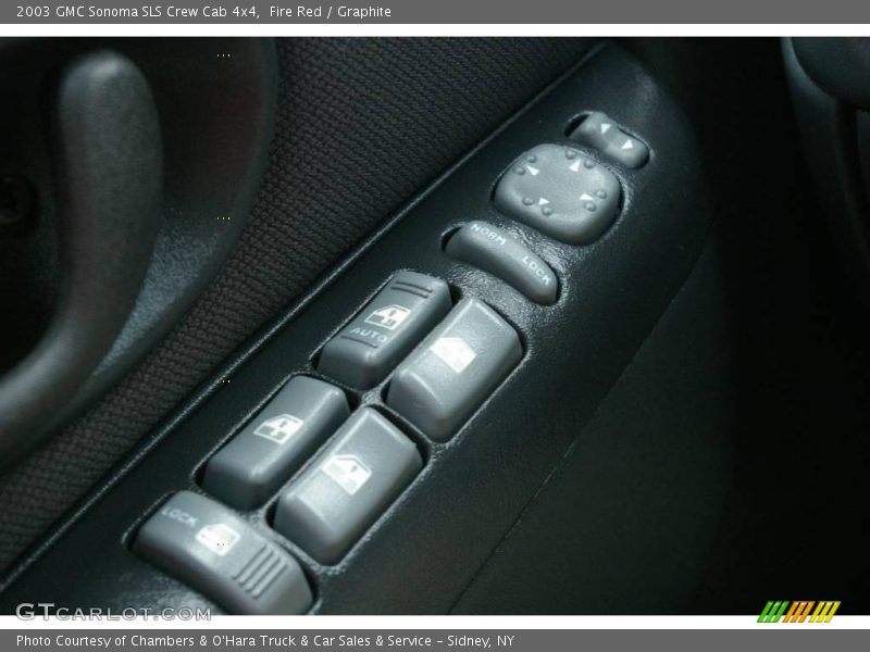 Fire Red / Graphite 2003 GMC Sonoma SLS Crew Cab 4x4