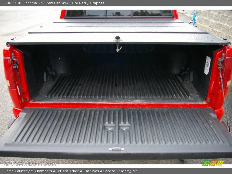 Fire Red / Graphite 2003 GMC Sonoma SLS Crew Cab 4x4