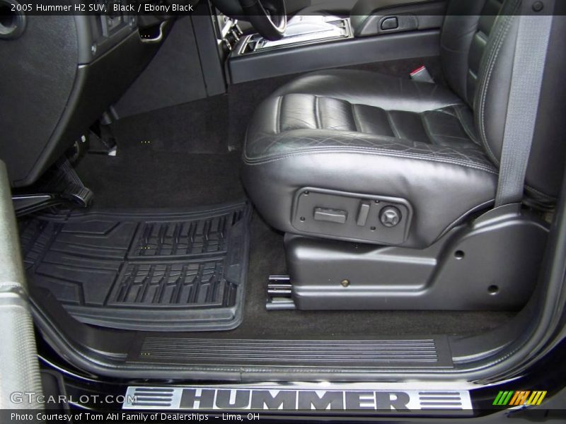 Black / Ebony Black 2005 Hummer H2 SUV