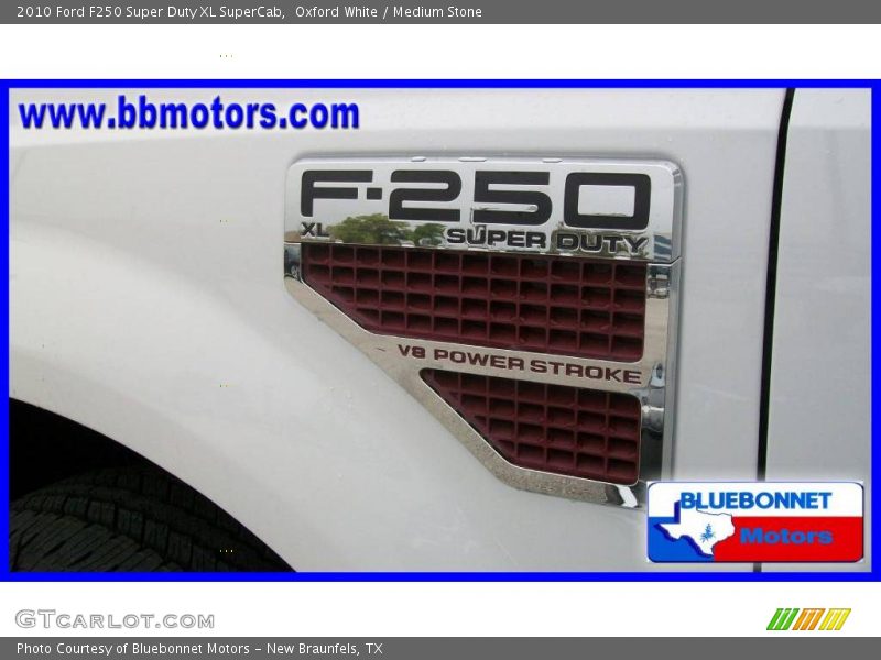 Oxford White / Medium Stone 2010 Ford F250 Super Duty XL SuperCab