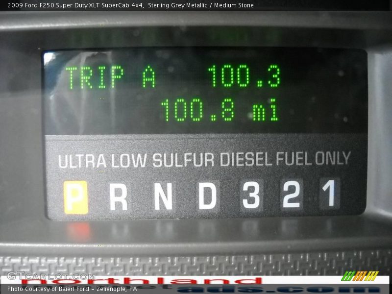 Sterling Grey Metallic / Medium Stone 2009 Ford F250 Super Duty XLT SuperCab 4x4