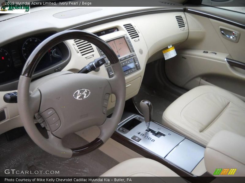 Ivory Pearl / Beige 2009 Hyundai Azera Limited