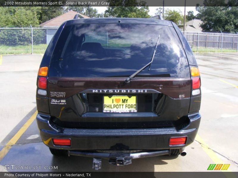 Solano Black Pearl / Gray 2002 Mitsubishi Montero Sport ES