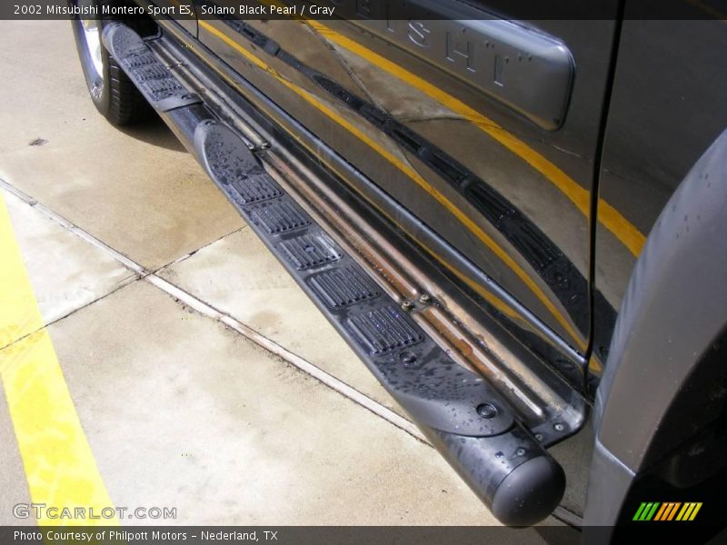 Solano Black Pearl / Gray 2002 Mitsubishi Montero Sport ES