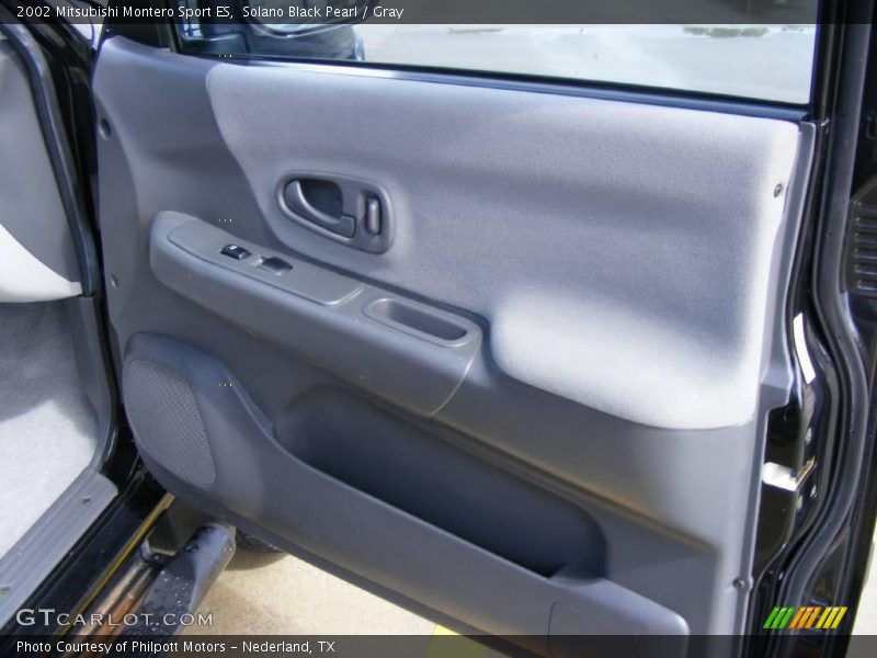 Solano Black Pearl / Gray 2002 Mitsubishi Montero Sport ES